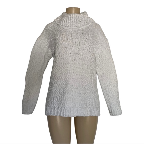 Kenneth Cole Chunky Knit White Pullover High Turtleneck Rollover Collar Sweater - Picture 2 of 4